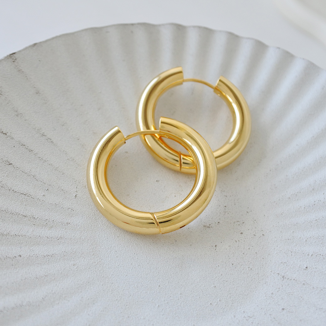 金属アレルギー対応ピアス