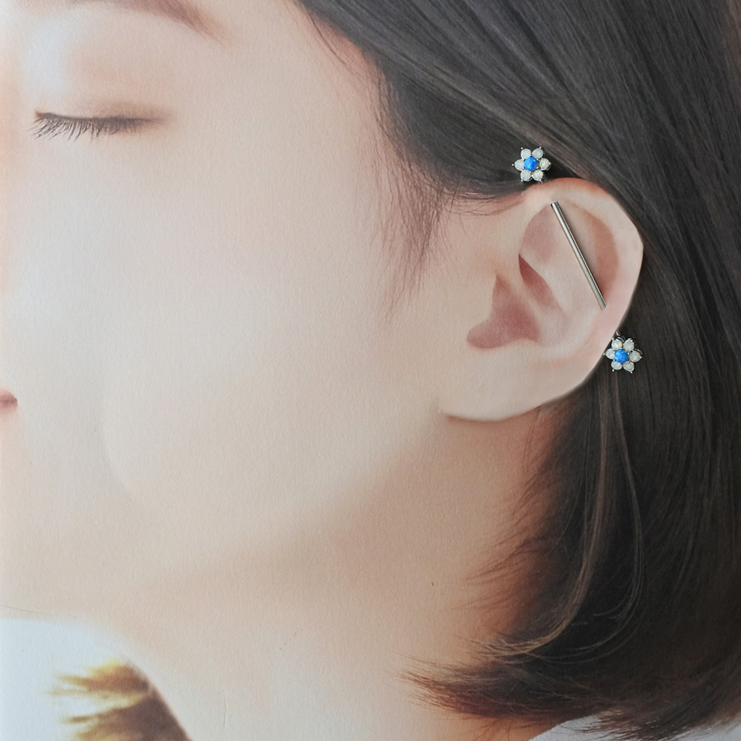 14g 2つのピアスホールを1つのピアスで繋げる インダストリアル ピアス Blueフラワー ダブルジュエル ストレート ロングバーベル 軟骨ピアス ヘリックス ボディピアス 0848 14g 2つのピアスホールを1つのピアスで繋げる インダストリアル ピアス Blueフラワー ダブルジュエル ストレート ロングバーベル 軟骨ピアス ヘリックス ボディピアス 0848
